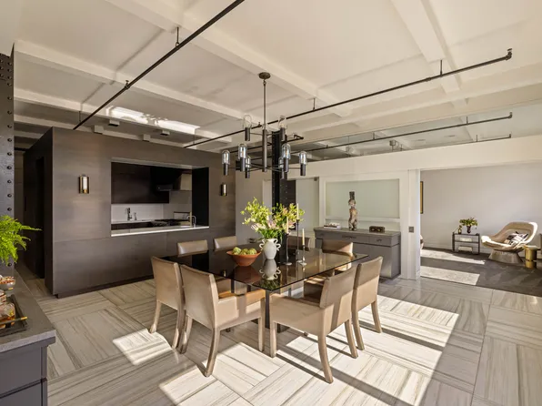 30 West 15th Street image 1 of 24