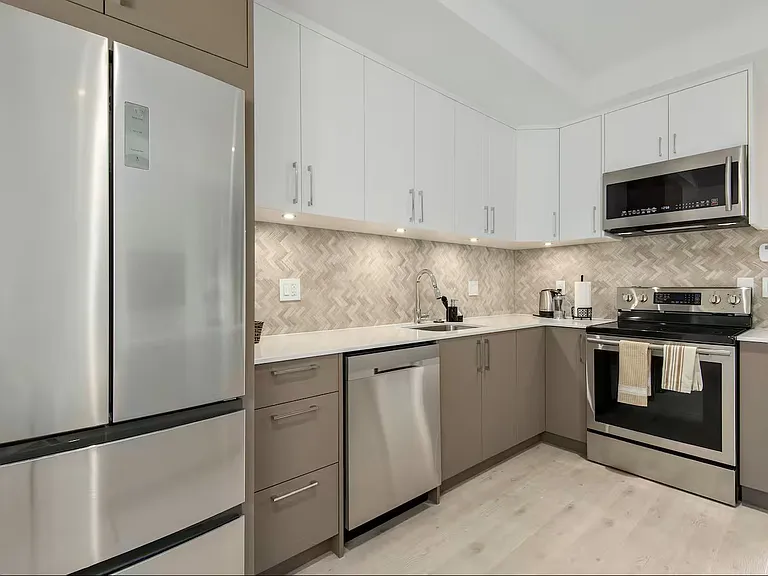 1515 Nelson Ave #2 — Photo 5