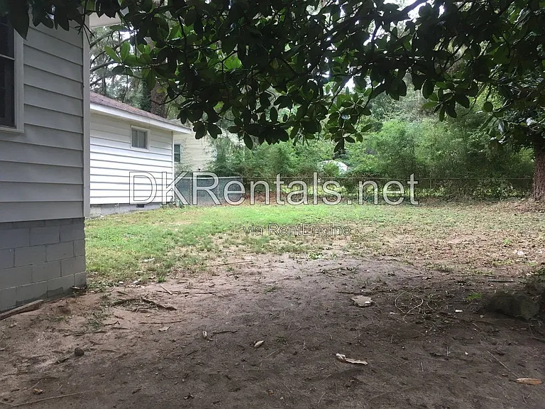 808 Meadow Pl — Photo 24