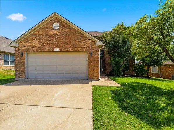 4844 Jodi Dr, Fort Worth, TX 76244
