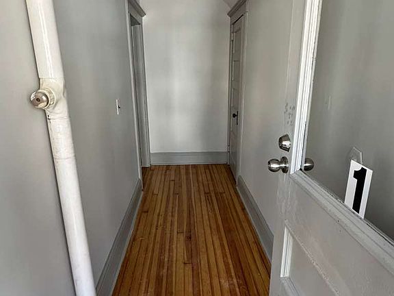 5th image of 55 James St Floor 1