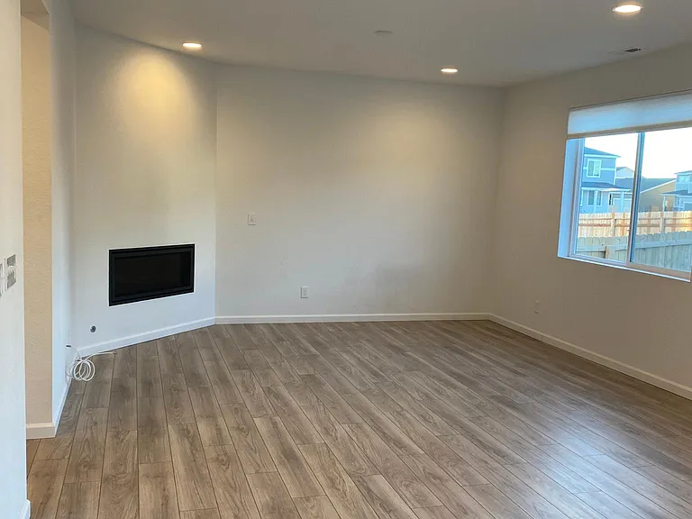 2714 Admer Dr — Photo 6