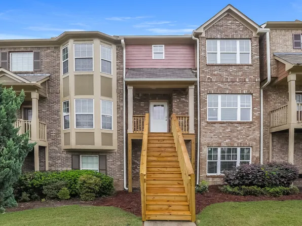 2239 Baywood Tree Ln, Snellville, GA