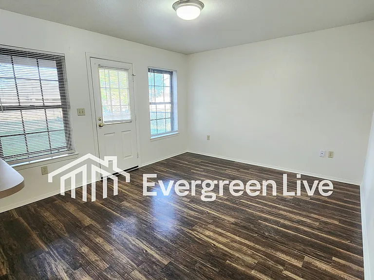 4321 Lew Wallace Dr — Photo 7