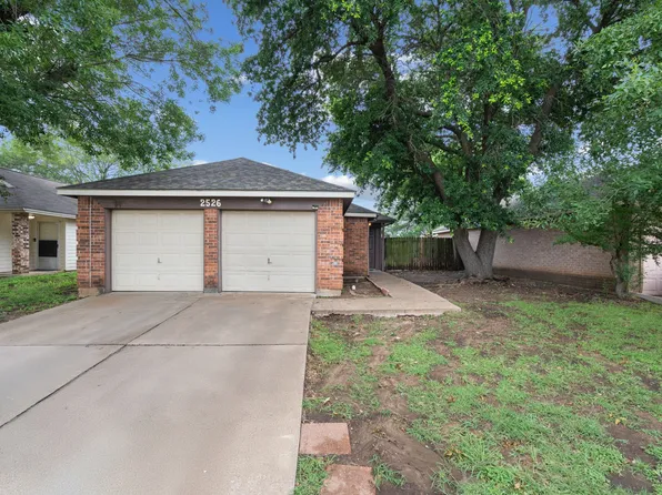 2526 Butterfield Dr, Fort Worth, TX 76133