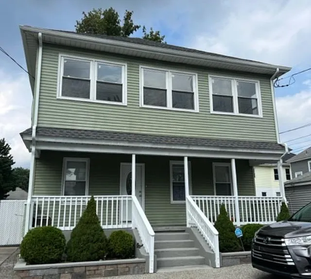 7 Peach Hill Ave #2 — Photo 1