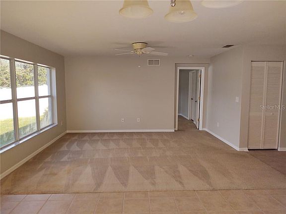 4th image of 11265 Running Pine Dr