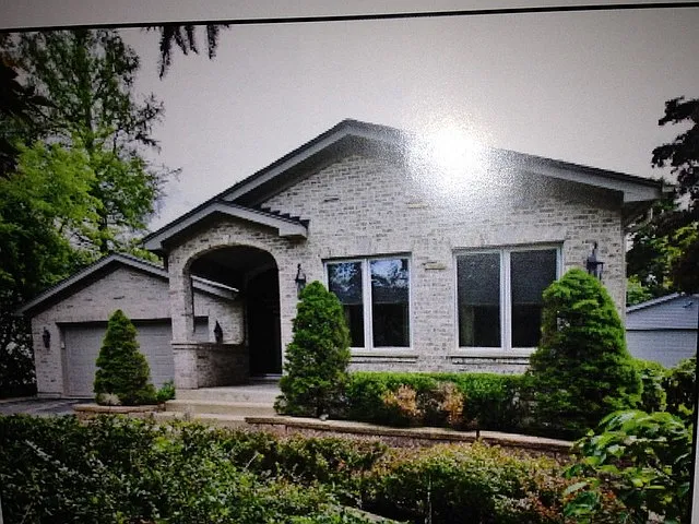 229 Walnut St photo 1