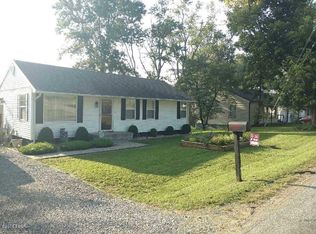 407 N 11th St, Vienna, IL 62995