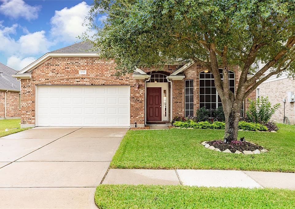 1st image of 2715 Acacia Fair Ln