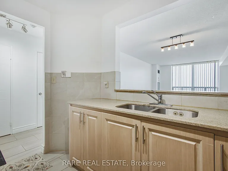 400 McLevin Ave #1807 — Photo 11