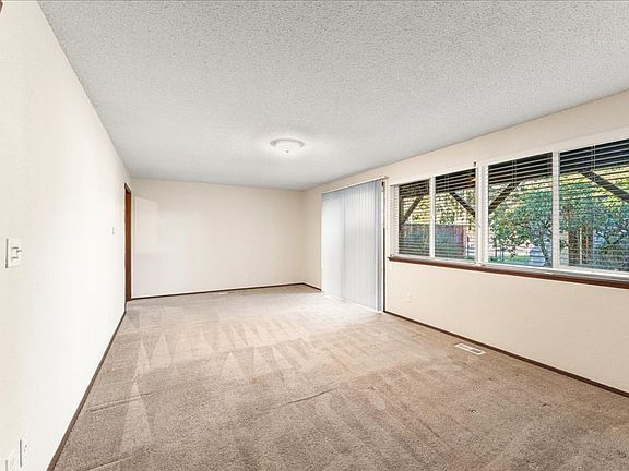 4th image of 7920 Washington Blvd SW APT 1