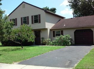 1442 Pueblo Ct, Toms River, NJ