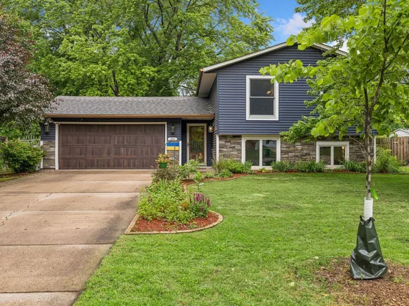 220 Edgewood Ave, Stillwater, MN 55082