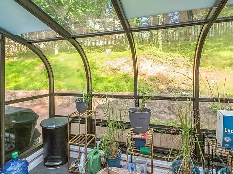 15337 Edgehill Dr — Photo 22