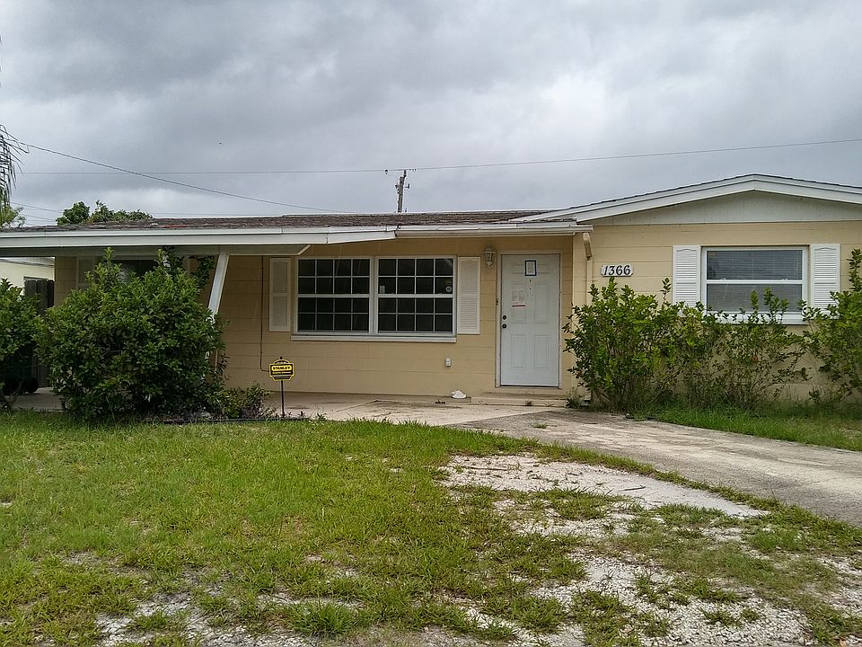 1st image of 1366 Arnold Dr