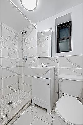 4th image of 220 W 10th St APT 1B