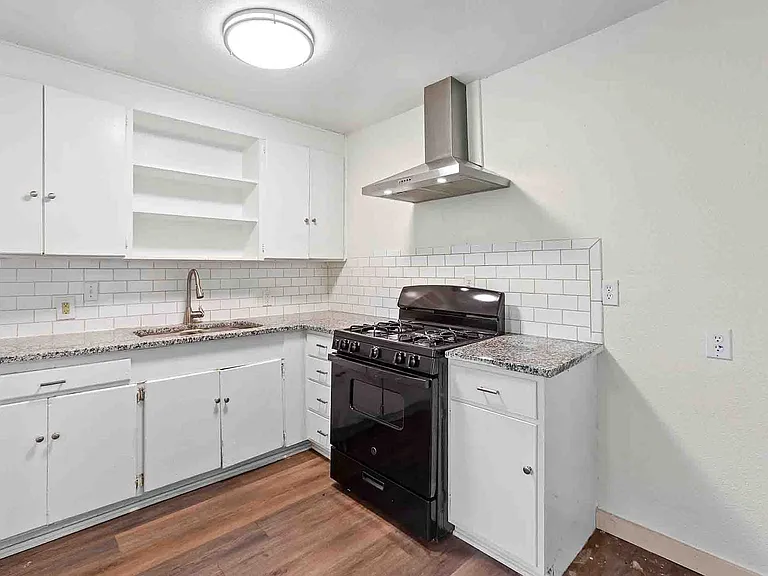1005 Haynes St #1007 — Photo 6