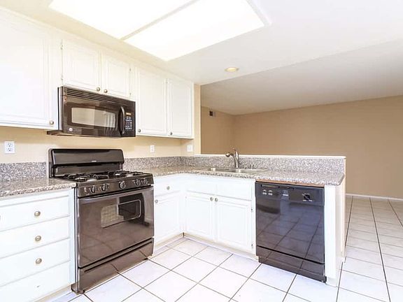 4th image of 25008 Northern Dancer Dr