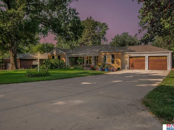 448 S 89th St, Omaha, NE 68114