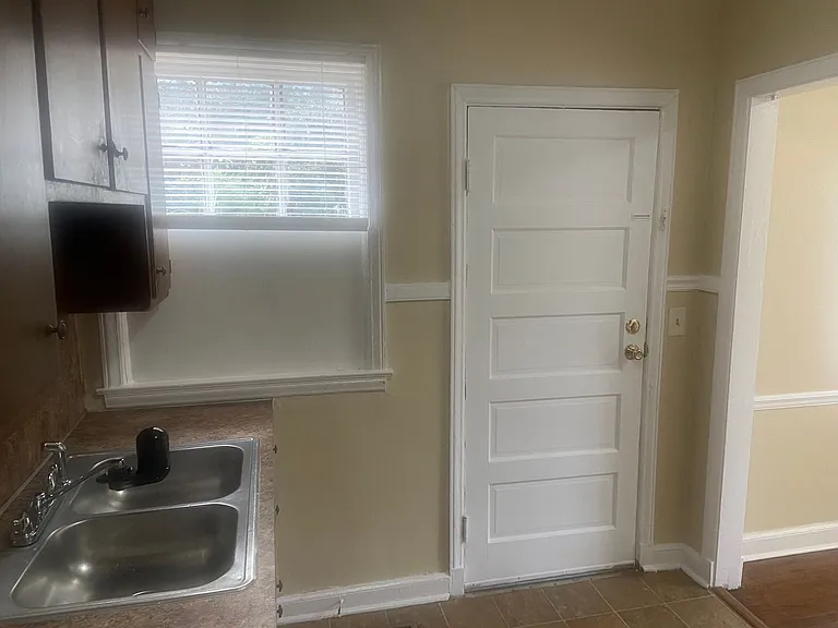 37 Munson Dr — Photo 21