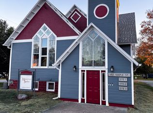 412 Maple St #1, Henderson, IA 51541