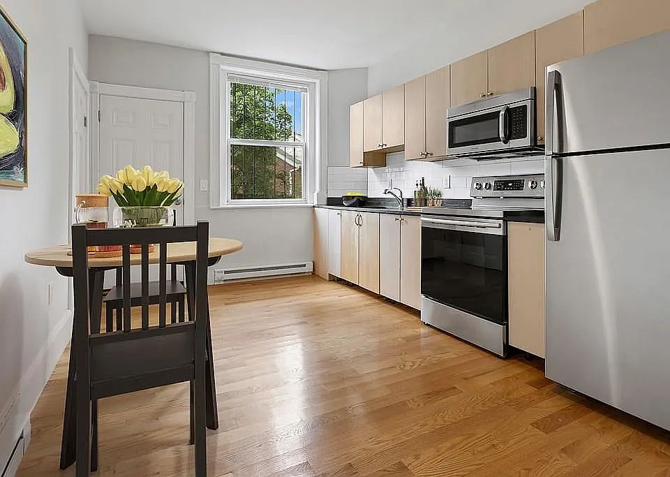 1st image of 12-14 Lyndhurst St #1F