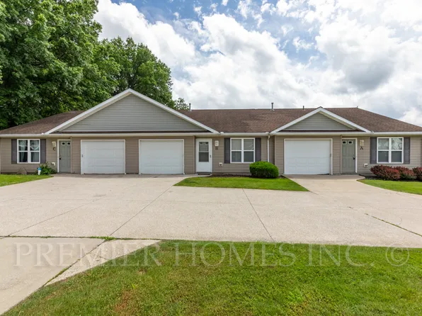 76 Meadow Wood Dr #A, Salem, OH 44460