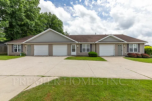 76 Meadow Wood Dr #A Photo 1