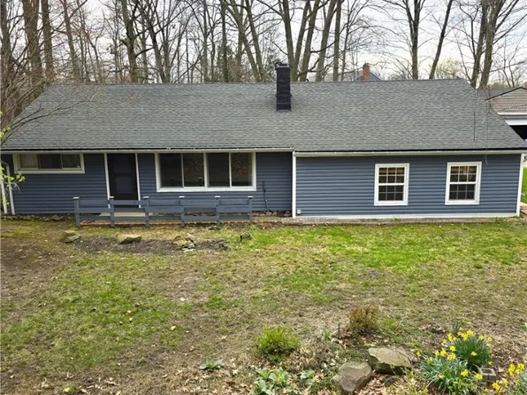 16935 Sheldon Rd, Middleburg Heights, OH 44130