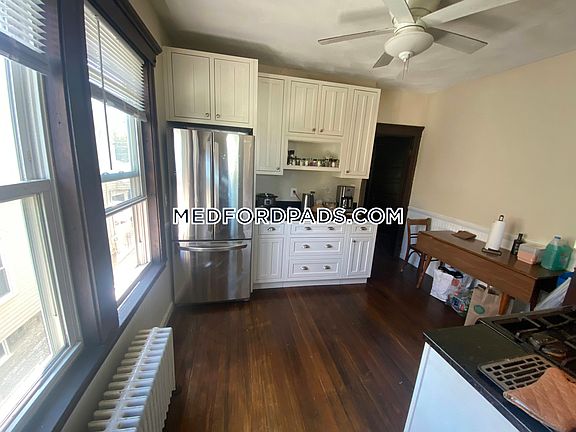 4th image of 260 Boston Ave Floor 3