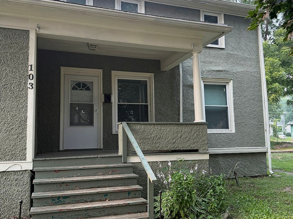 1st image of 103 E Mulberry St