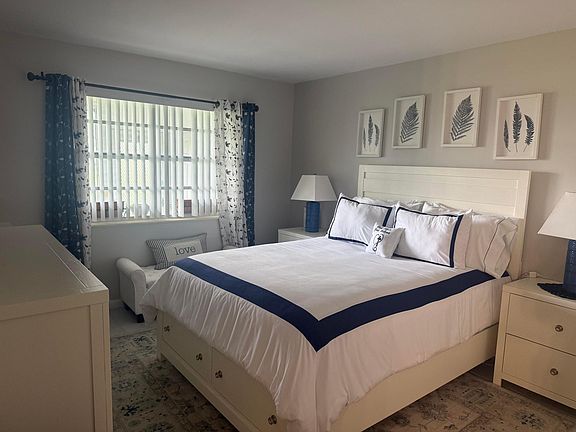 3rd image of 112 Lake Constance Drive