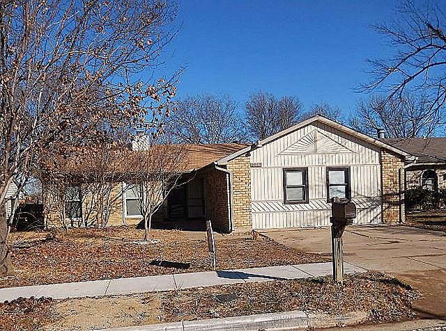 1st image of 2015 Pennington Dr
