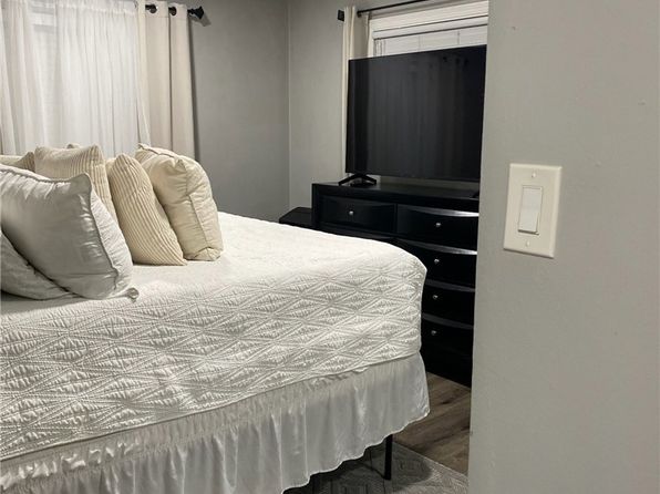 anaheim-california-2088228433 picture