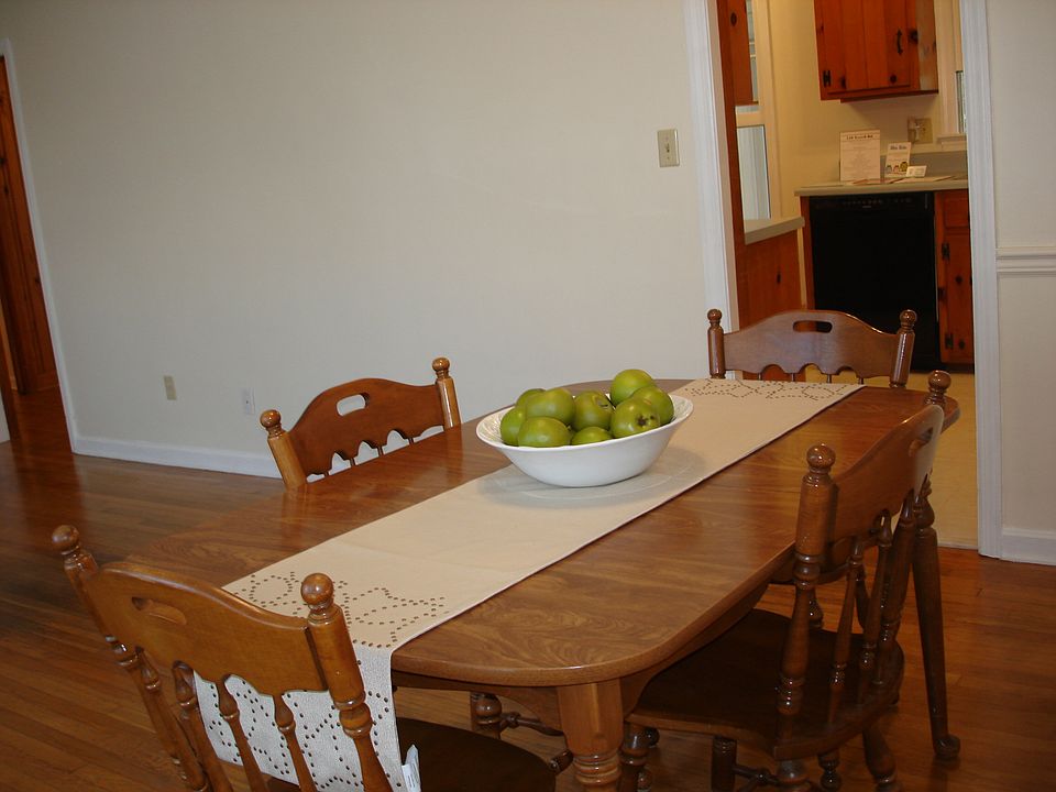 2nd image of 119 Terrell Rd