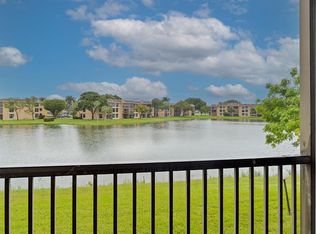 6520 Coral Lake Dr #208, Margate, FL 33063