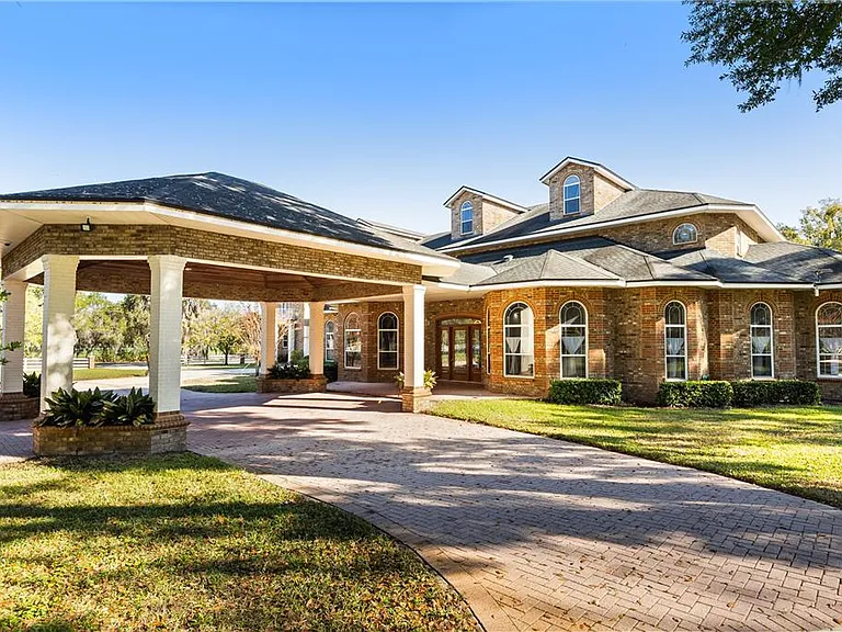 1501 Lake Markham Rd — Photo 94