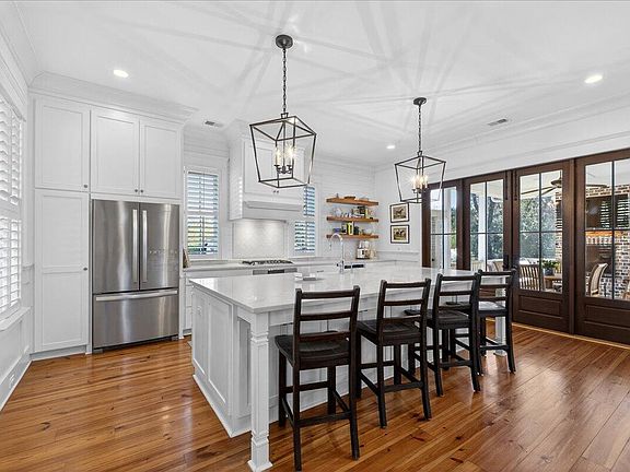 4th image of 1461 Hale Rd