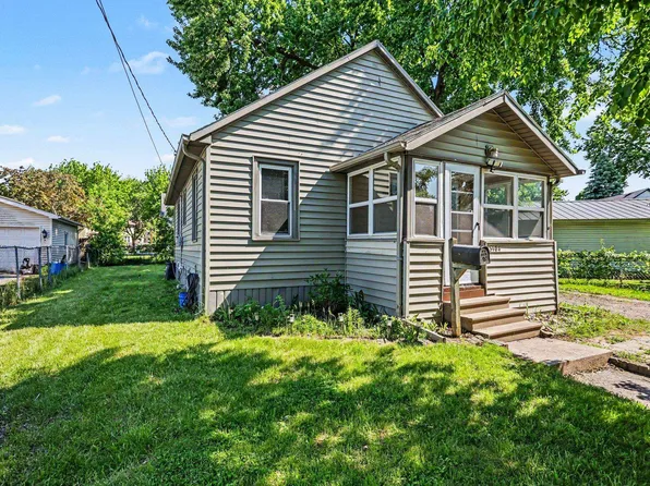 3104 N Van Buren St, Bay City, MI 48708