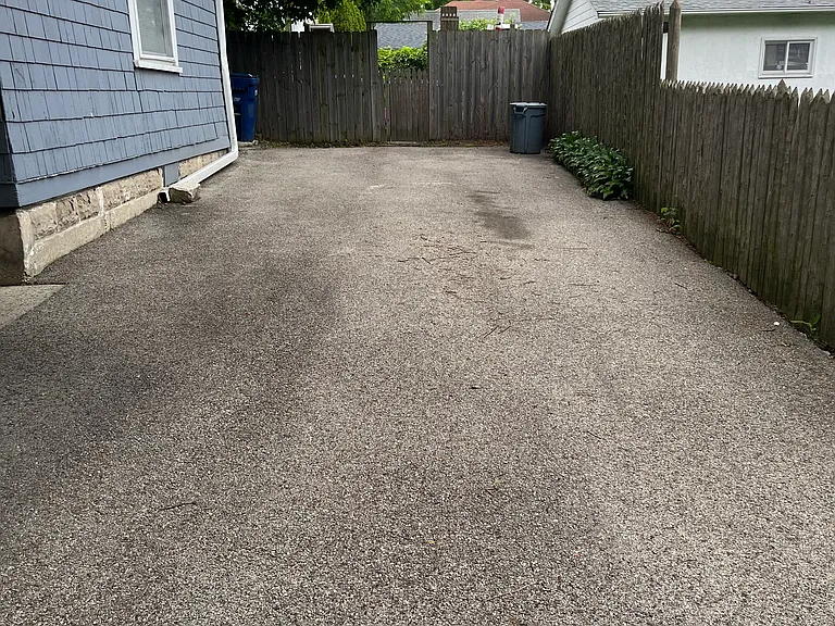 111 Pleasant Ave — Photo 9