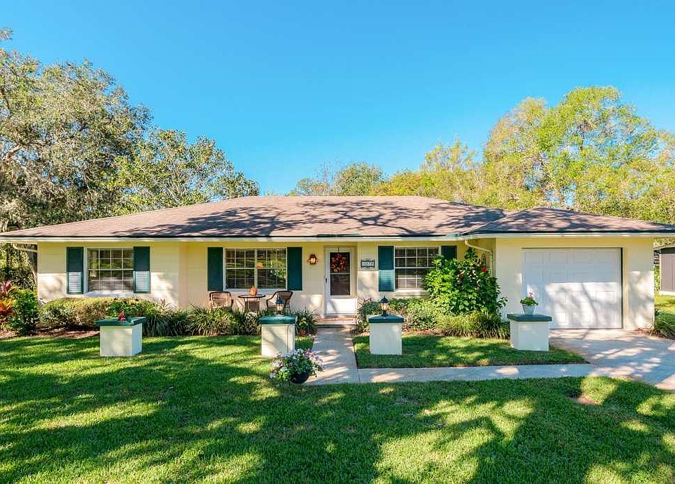 1st image of 1079 Mindello Ave