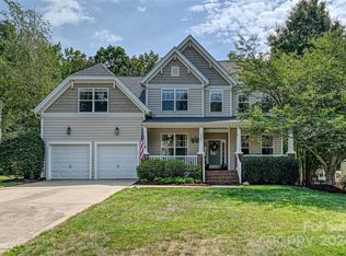 6808 Olde Sycamore Dr, Mint Hill, NC 28227