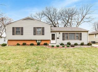 8406 Riggs St, Overland Park, KS 66212