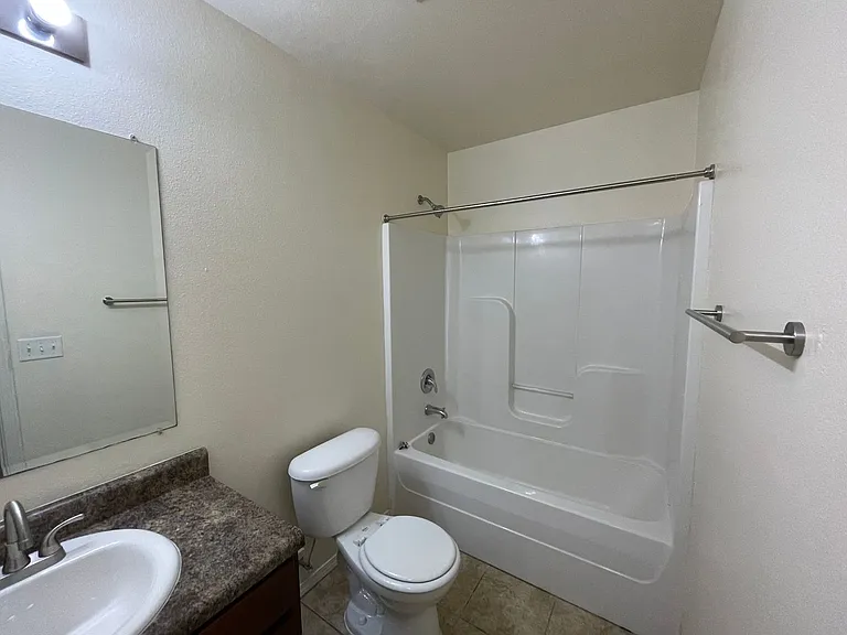 RSI 3518 - 3520H (EM*) — Photo 11