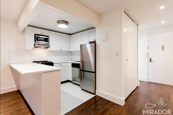 Rented by Mirador Real Estate | media 14