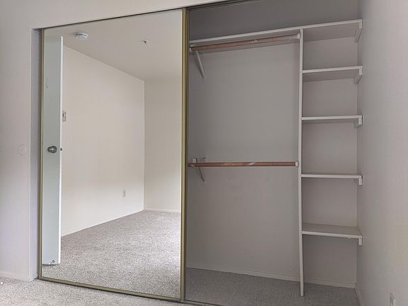 4th image of 12226 NE 131st Way #T101