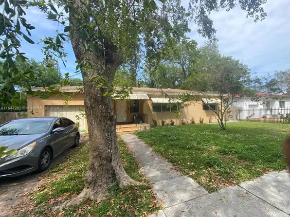 955 NE 130th St, North Miami, FL 33161
