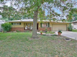 1207 N Leckliter St, Augusta, KS 67010