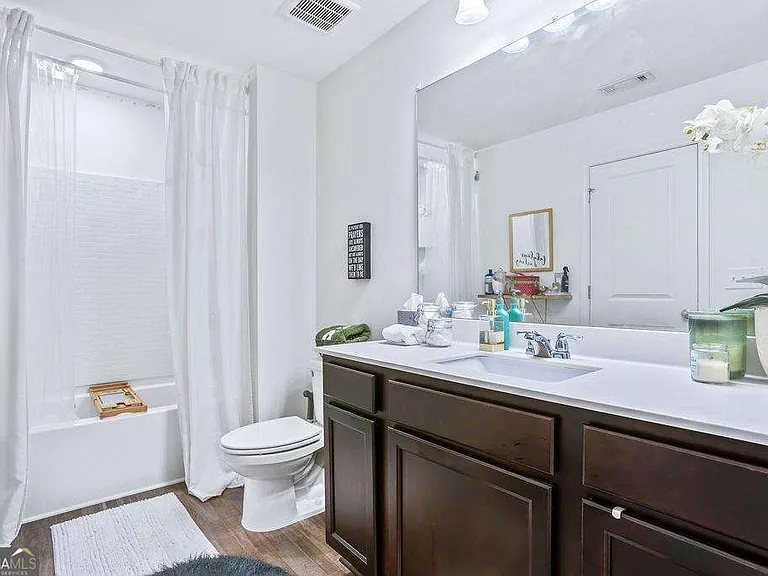 3220 Tarian Way — Photo 12